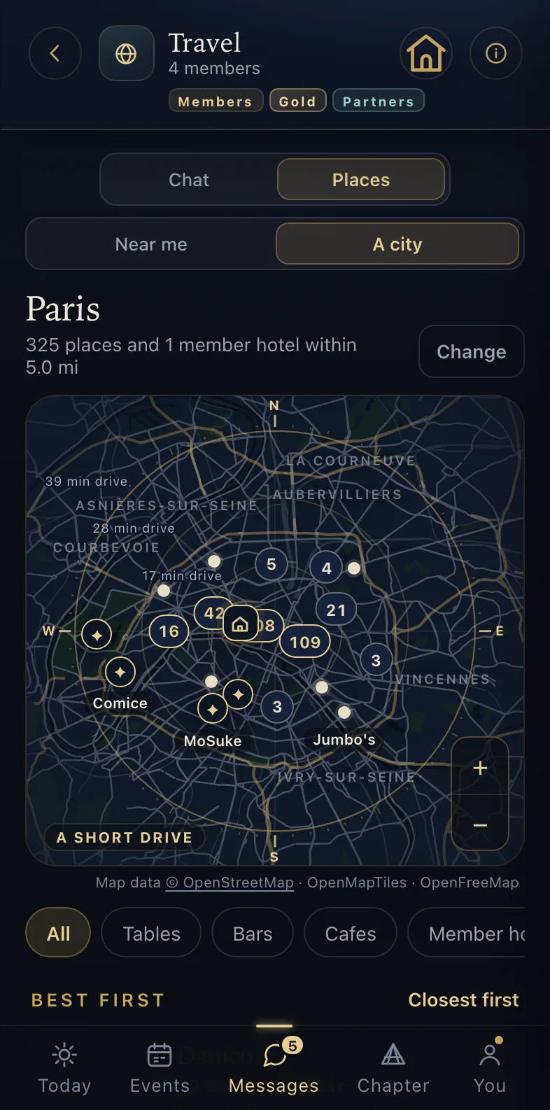 Travel - the places around a point in Paris, with the hotel a member owns marked
